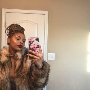 Meet your Posher, Summer